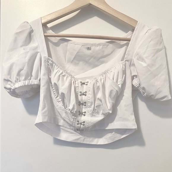 YesStyle Cropped White Top - Picture 1 of 4